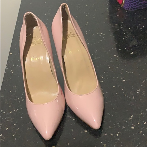 INSPIRED HEELS - Picture 1 of 3